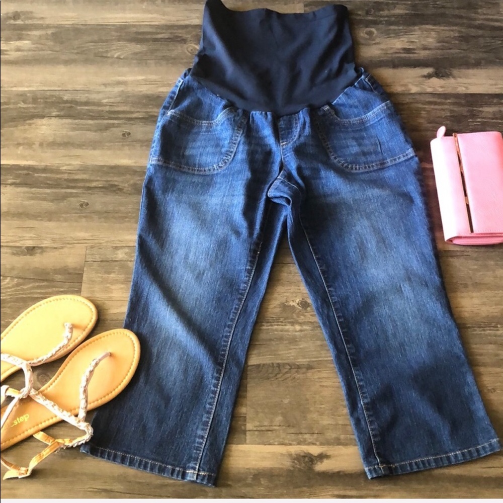 Motherhood Capris Maternity Capris Jeans size Small